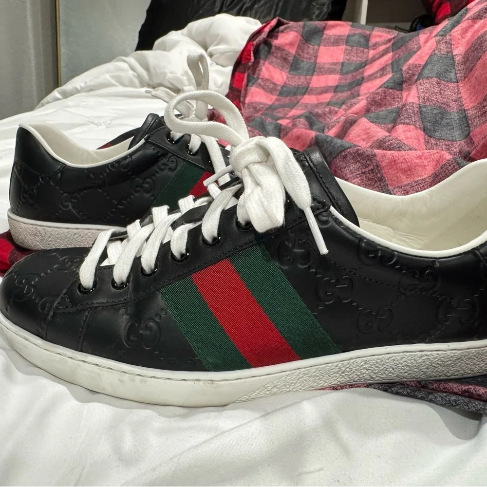 Gucci Classic Tennis Shoes - Men (Size 6.5) Authentic - Picture 5 of 11